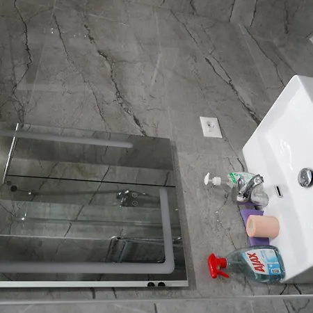 Luxury Holidays Apartamento Shëngjin